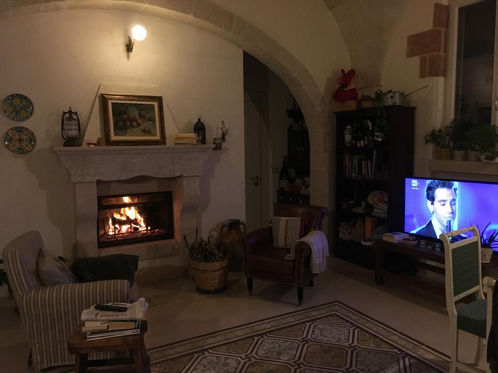 Corte Dei Salentini Carpignano Salentino Exteriör bild